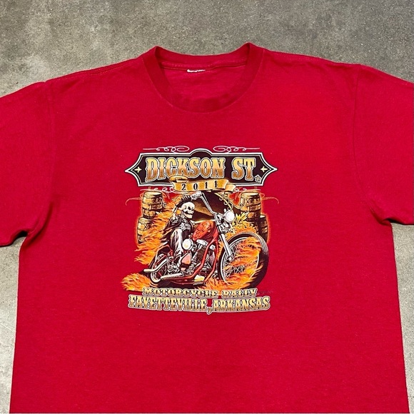 Vintage 2011 Sturgis Motorcycle Rally T-Shirt Skull Grunge - Picture 2 of 7